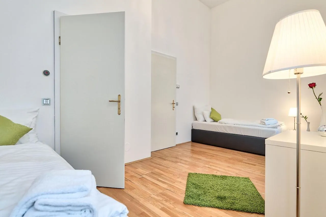 Apartments Wien - Schwarzenbergplatz Austria